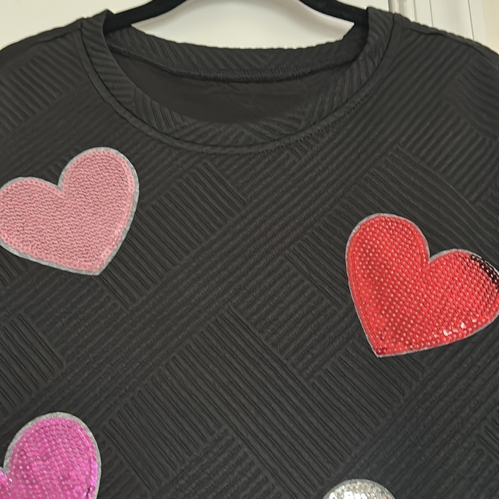 Black Heart Print Lounge Set - Picture 8 of 8